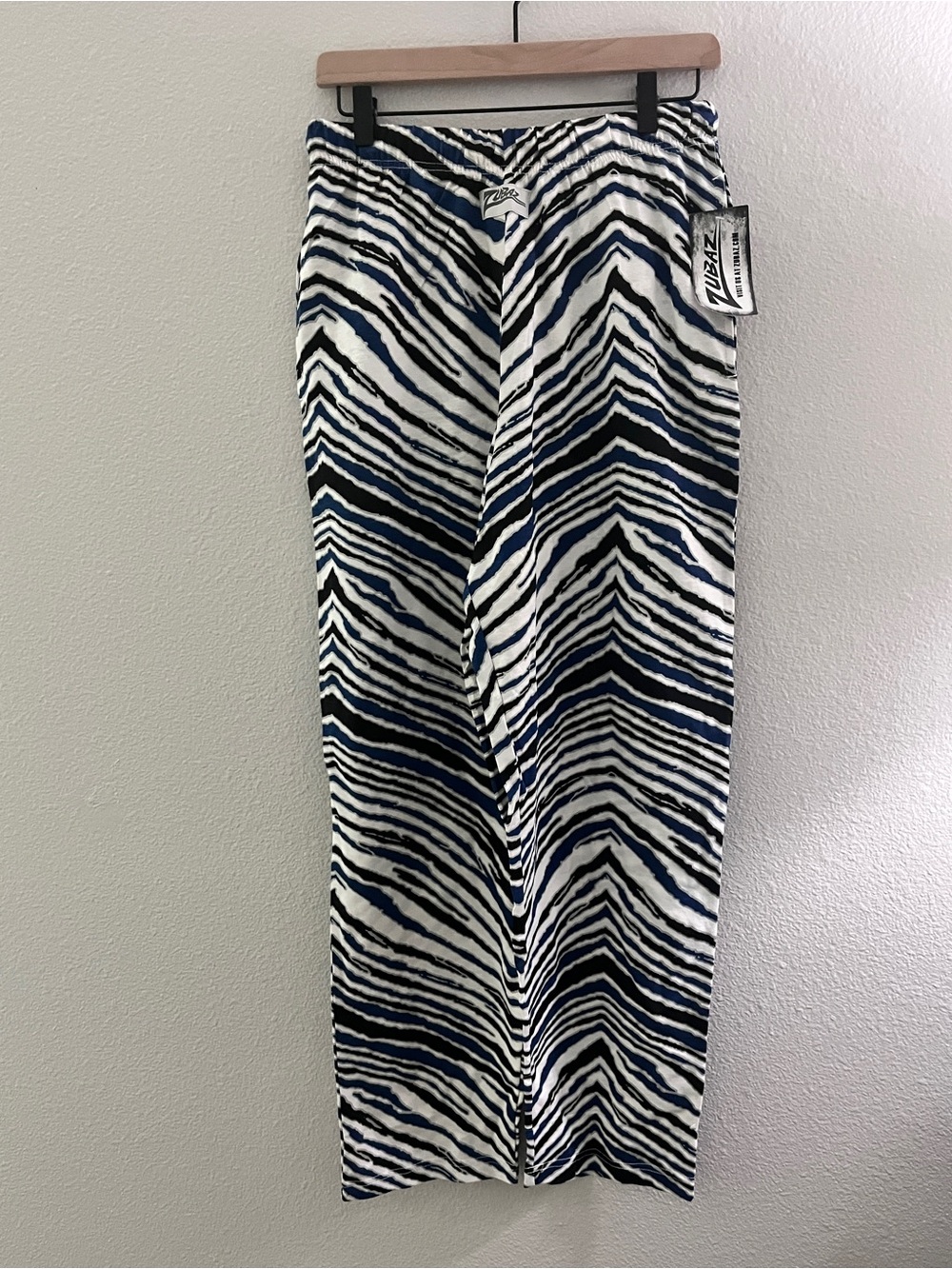 NWT Game Day ZUBAZ Pull On Pants - Navy, Black, White Zebra-Striped - unisex